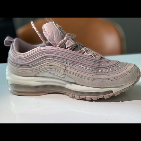 Nike Air Max SIze 7.5 - Picture 6 of 7